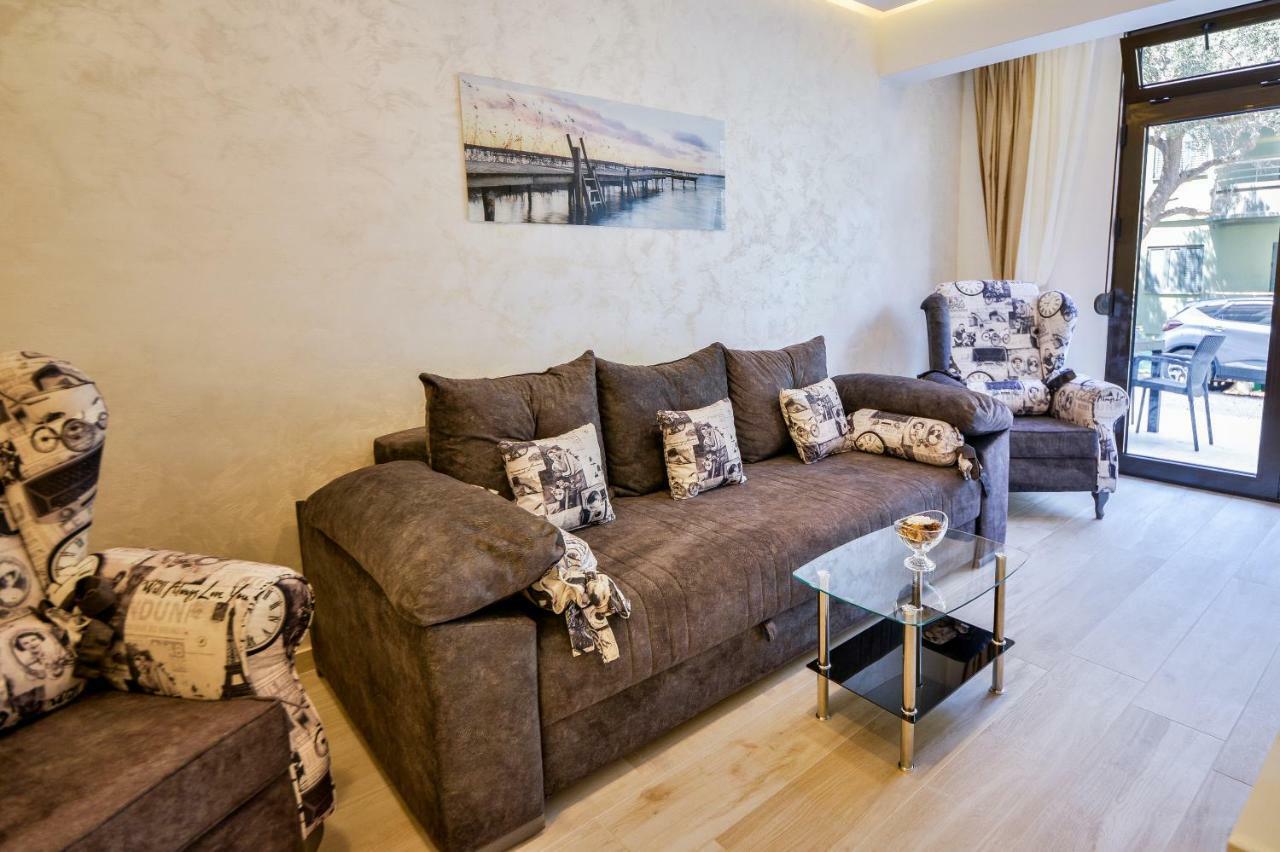 Brand New Apartments Sveti Stefan Eksteriør bilde