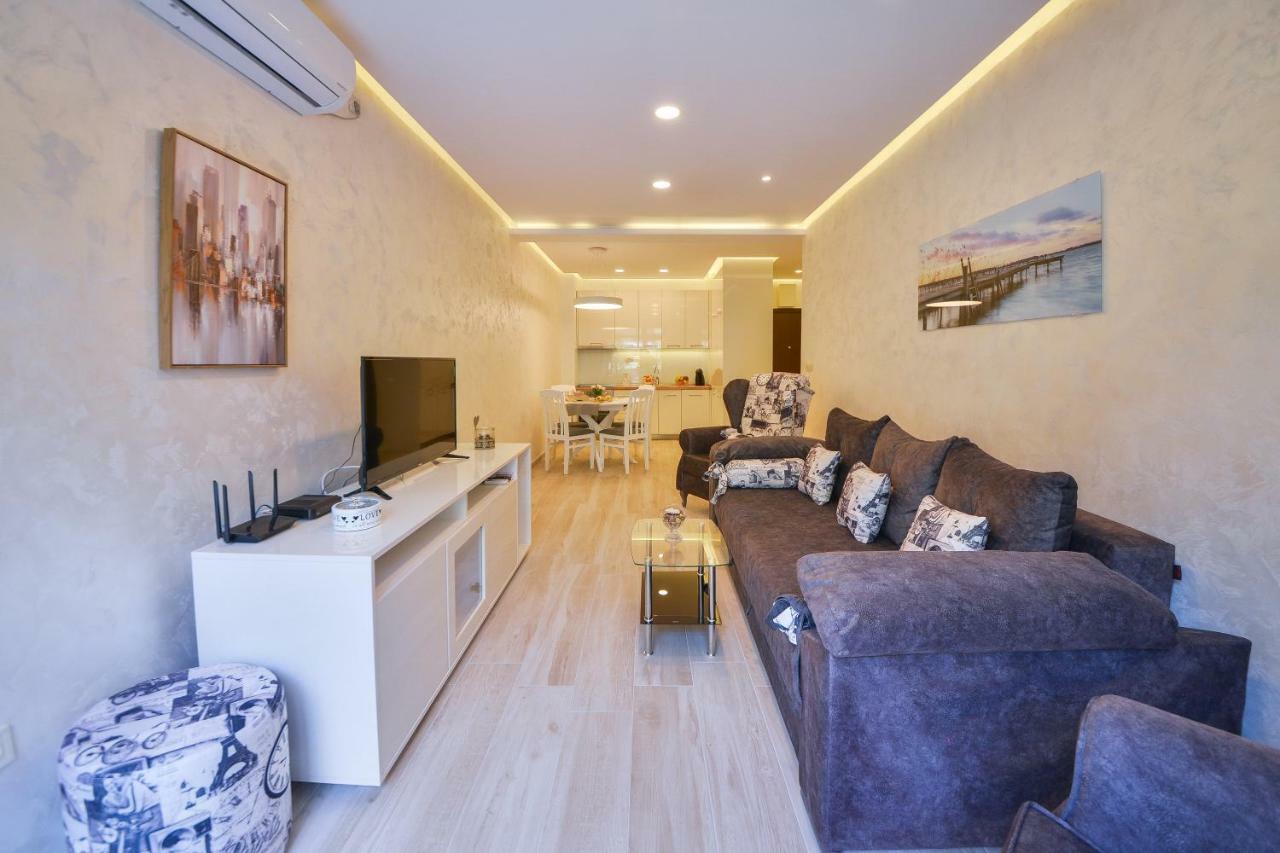 Brand New Apartments Sveti Stefan Eksteriør bilde