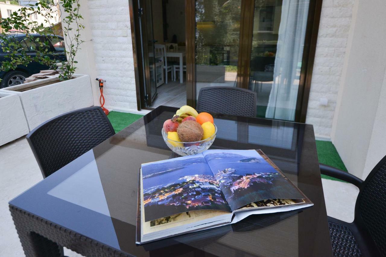 Brand New Apartments Sveti Stefan Eksteriør bilde