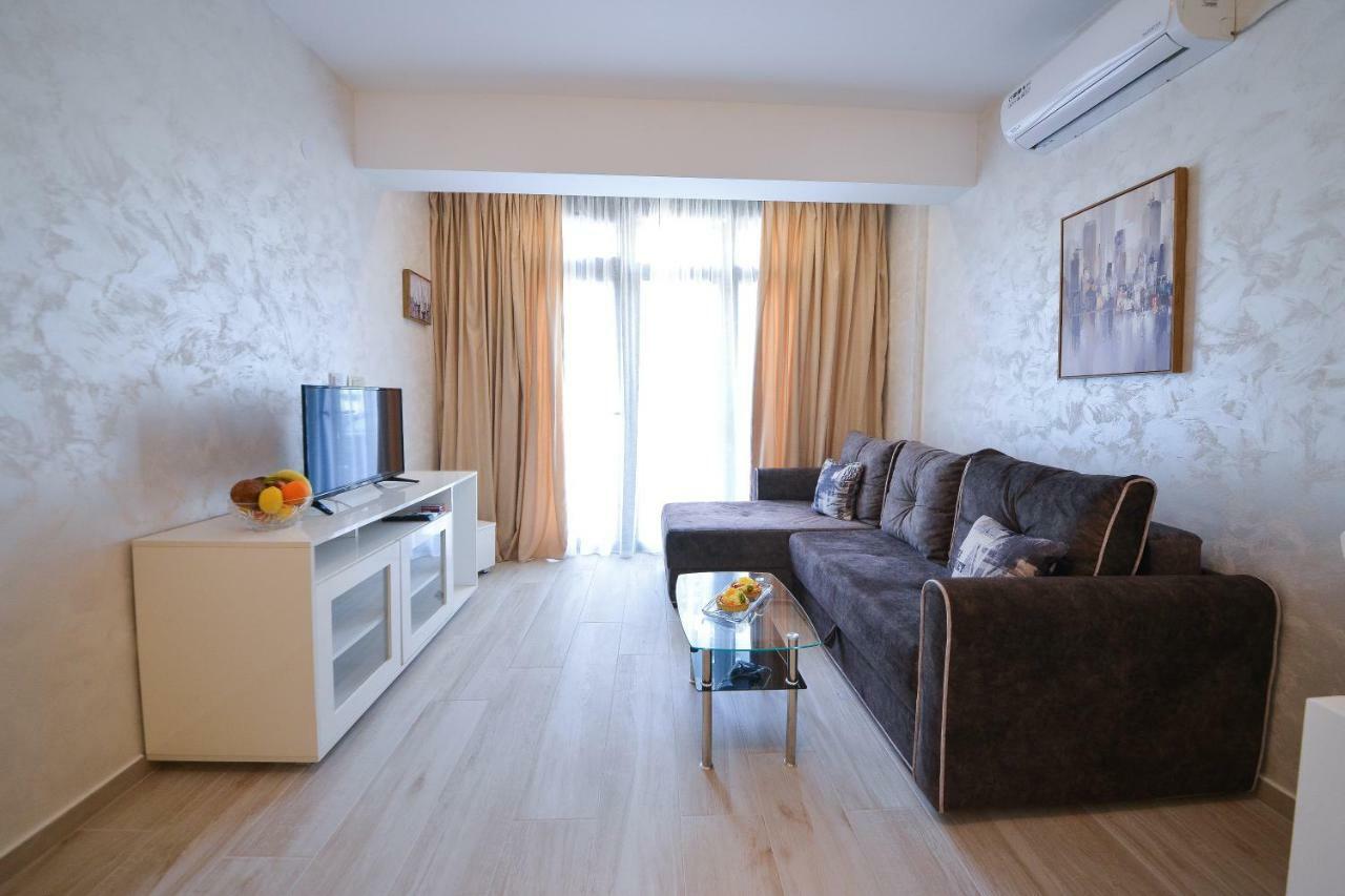 Brand New Apartments Sveti Stefan Eksteriør bilde